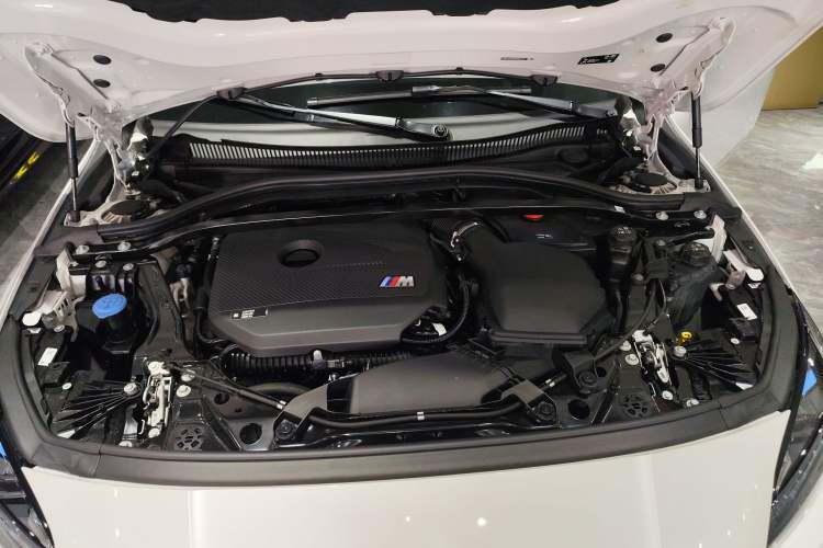 Used BMW M235L 2025 M235L Engine Bay