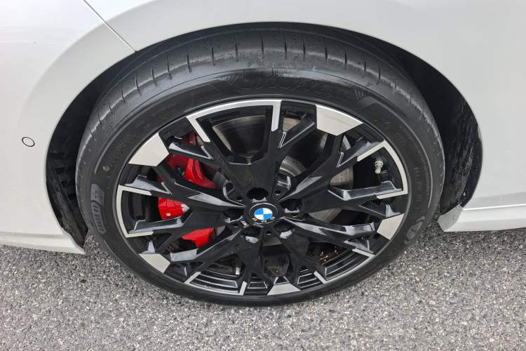 Used BMW M235L 2025 M235L Exterior 6
