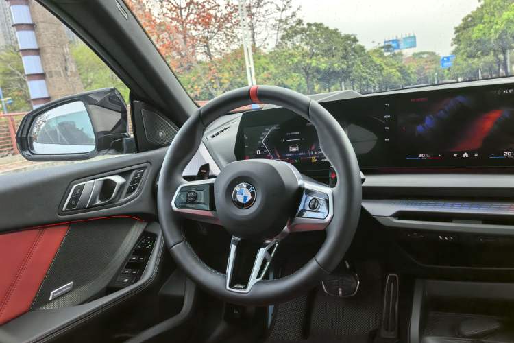 Used BMW M235L 2025 M235L Interior 4