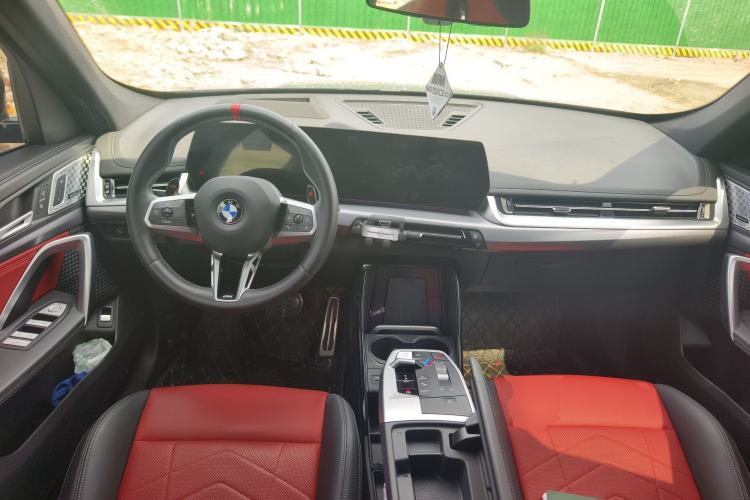 Used BMW X1 M35Li 2024 M35Li Center Console