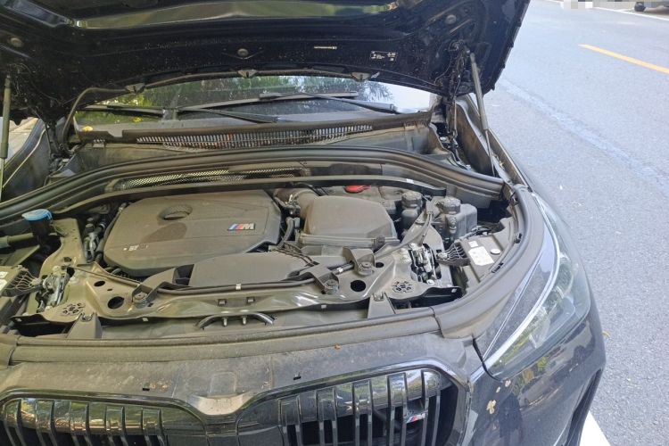 Used BMW X1 M35Li 2024 M35Li Engine Bay Left