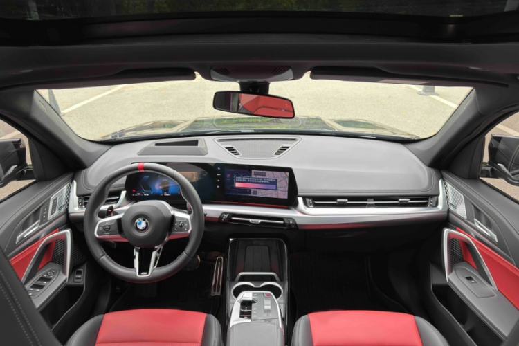 Used BMW X1 M35Li 2024 M35Li Interior 3