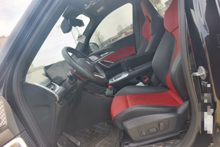 Used BMW X1 M35Li 2024 M35Li Left Front Seat