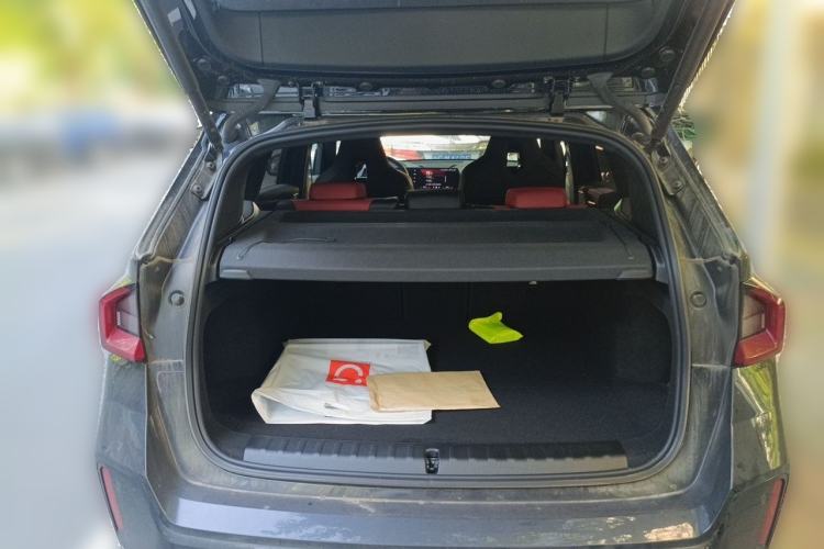 Used BMW X1 M35Li 2024 M35Li Trunk