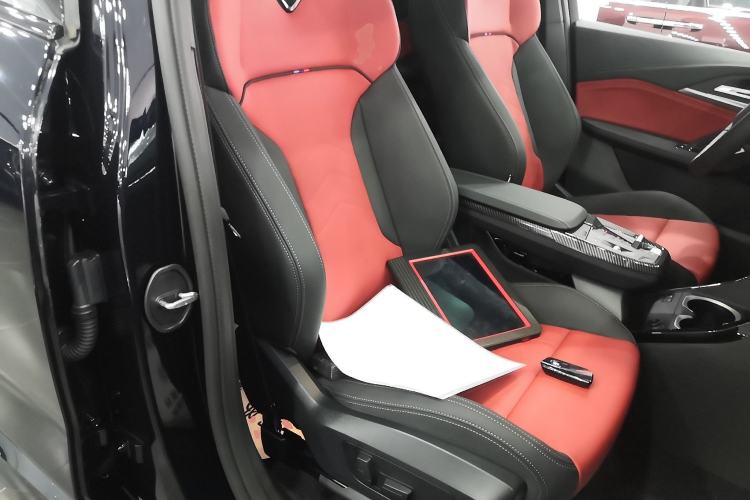 Used BMW X1 M35Li 2024 M35Li Right Front Seat