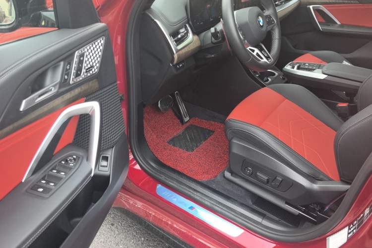 Used BMW X1 M35Li 2024 M35Li Driver Seat