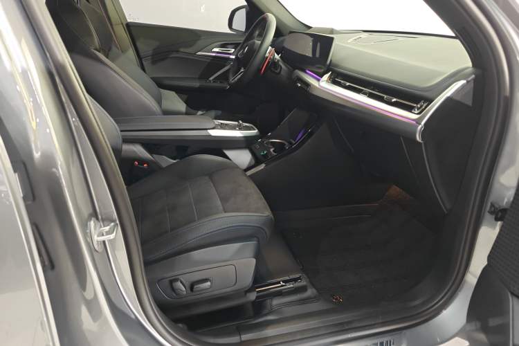 Used BMW X1 M35Li 2024 M35Li Right Front Seat