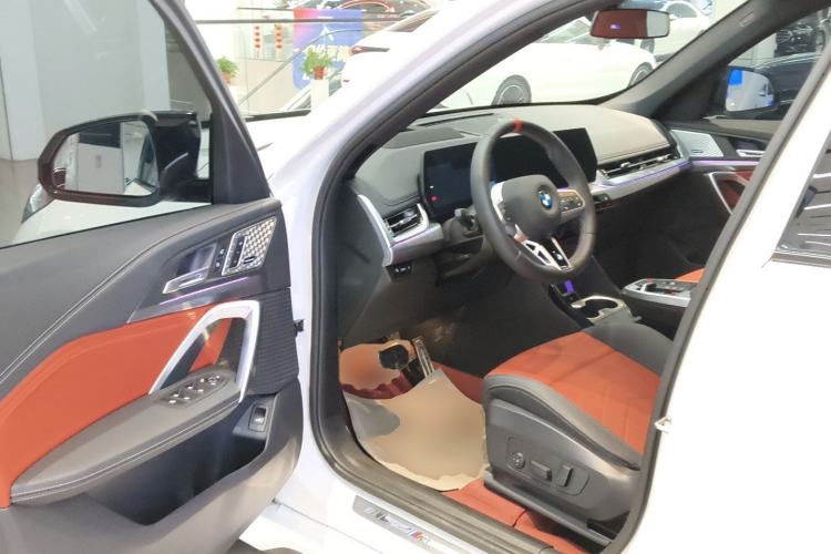 Used BMW X1 M35Li 2024 M35Li Driver Seat