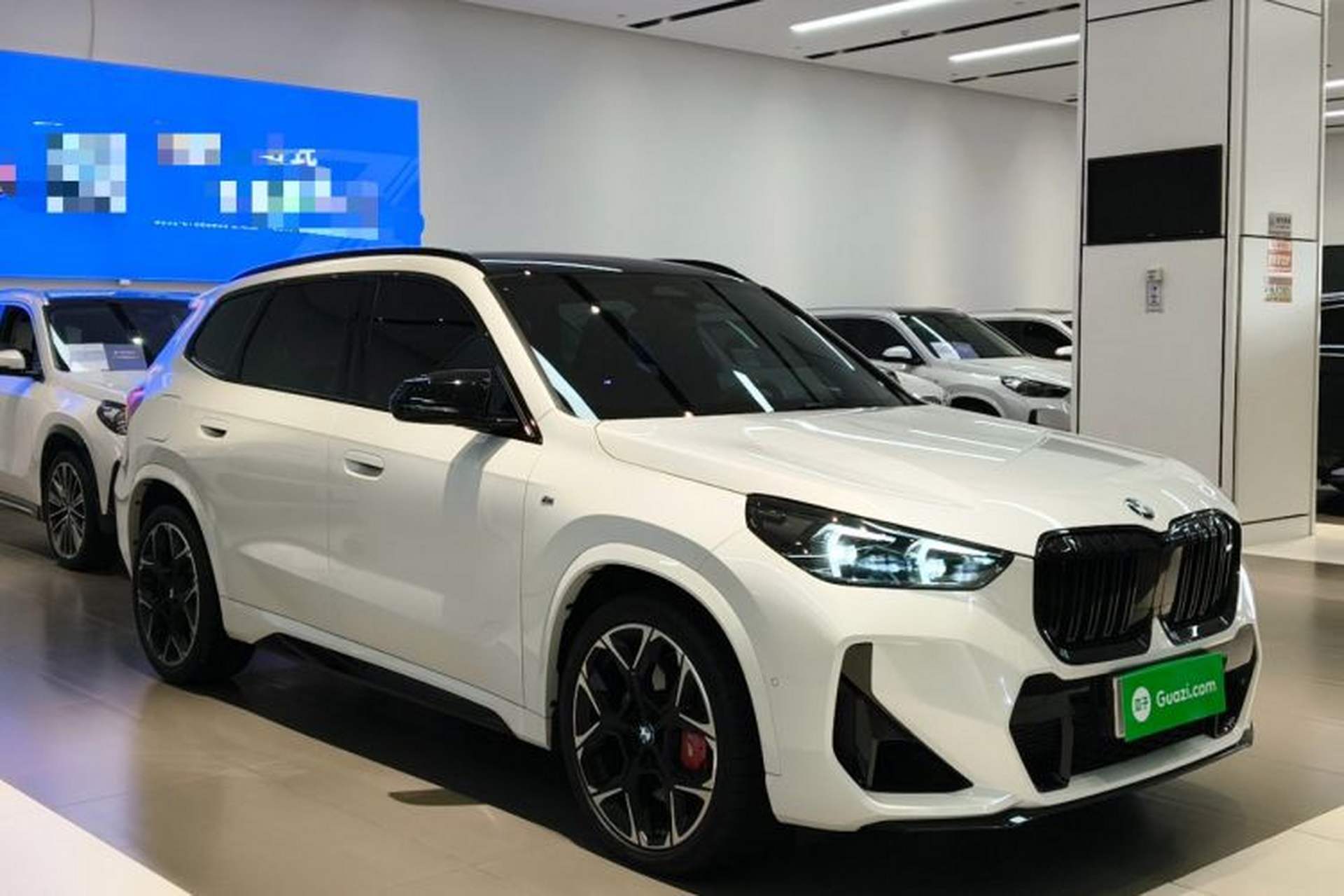 Used BMW X1 M35Li 2024 M35Li Front Right 45 Deg
