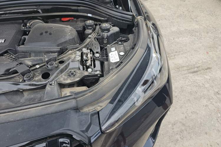 Used BMW X1 M35Li 2025 M35Li Engine Bay Left