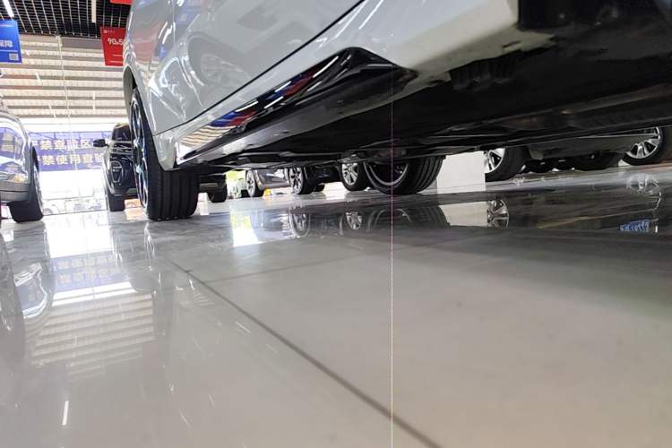 Used BMW X1 M35Li 2025 M35Li Right Side Sill