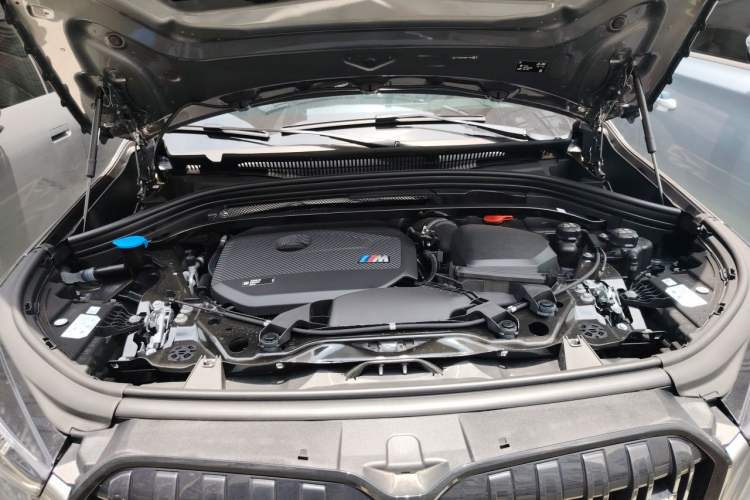 Used BMW X1 M35Li 2026 M35Li Engine Bay