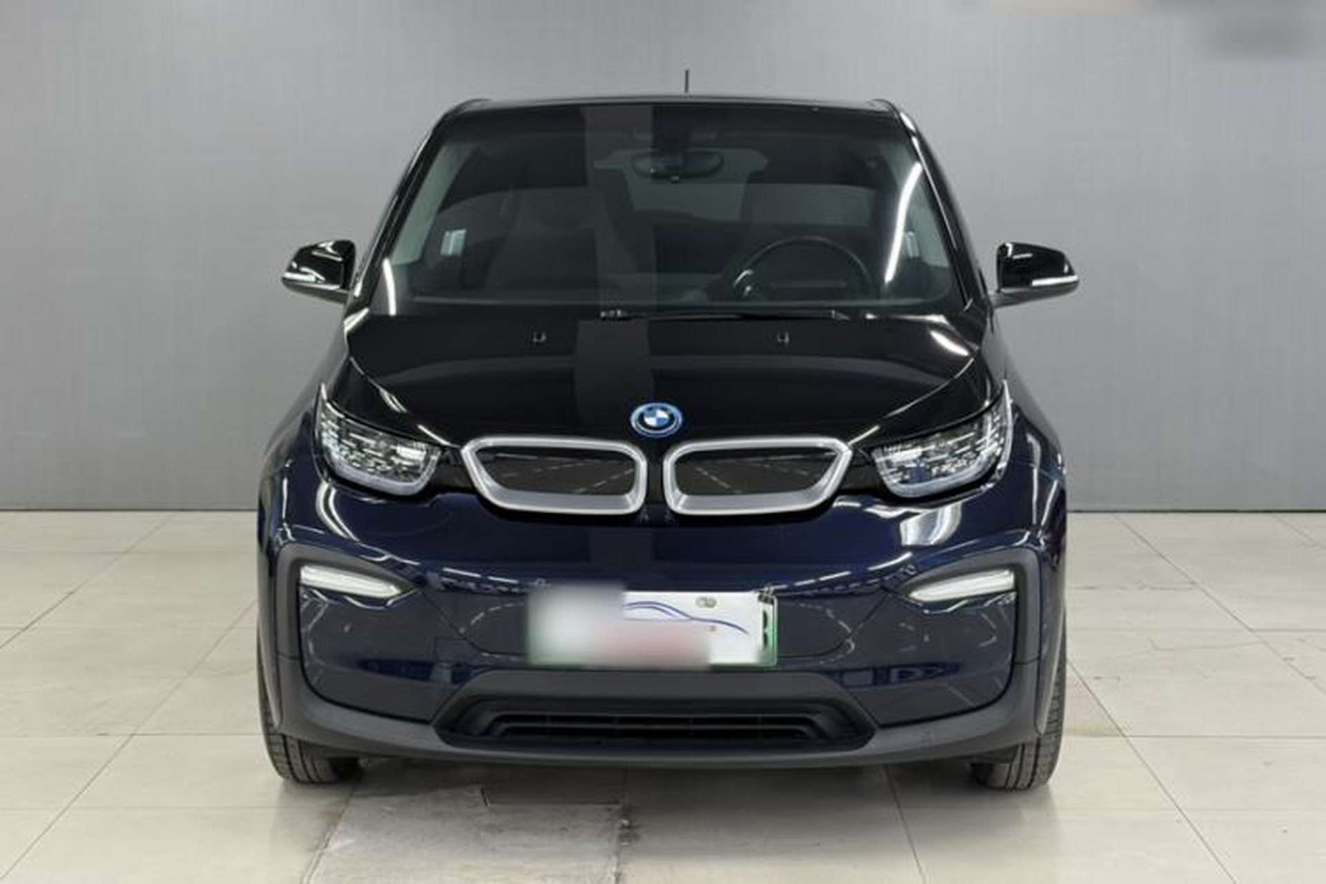 Used BMW i3 2018 Luxury Model Exterior 1