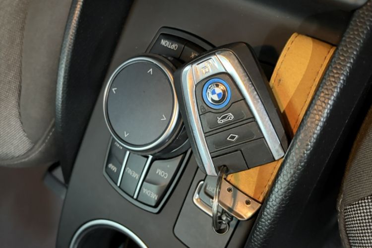 Used BMW i3 2018 Luxury Model Interior 1