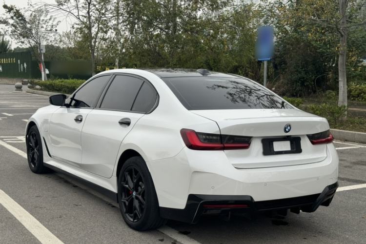 Used BMW i3 2024 eDrive 35 L Exterior 2