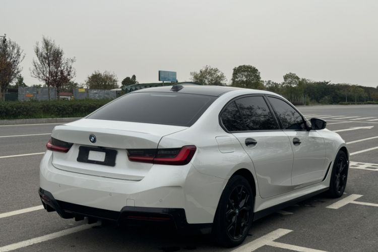 Used BMW i3 2024 eDrive 35 L Exterior 6