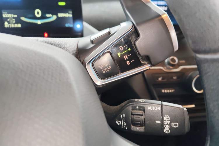 Used BMW i3 2018 Luxury Model Gear Lever