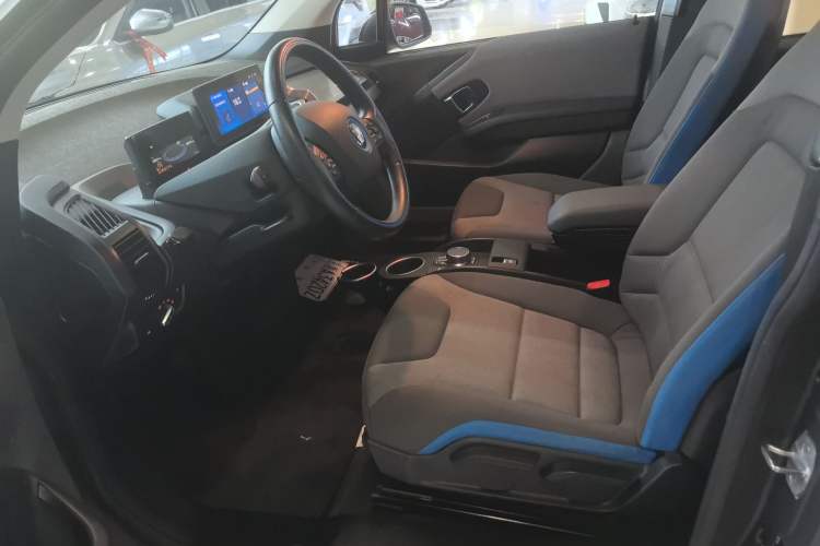 Used BMW i3 2018 Luxury Model Left Front Seat