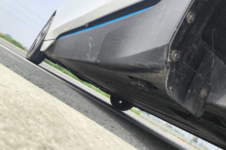 Used BMW i3 2020 Fast Charging and Smooth Driving Edition Left Side Sill