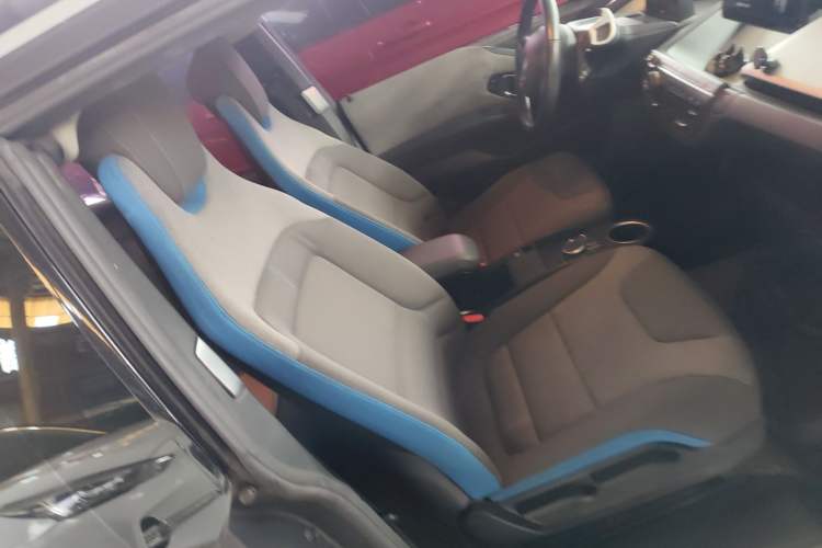 Used BMW i3 2018 Luxury Model Right Front Seat