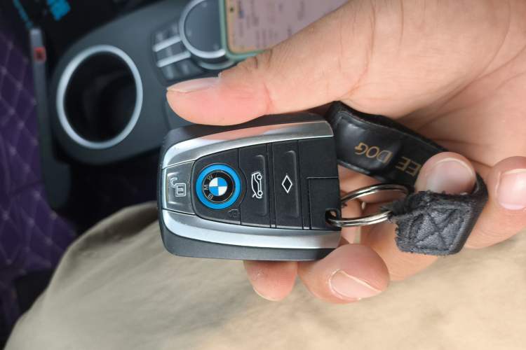 Used BMW i3 2020 Fast Charging and Smooth Driving Edition Vehicle Key