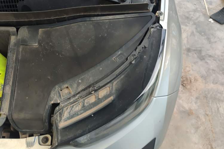 Used BMW i3 2014 Luxury Model Engine Bay Left