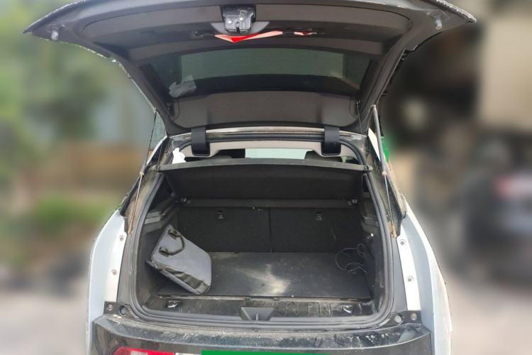 Used BMW i3 2014 Luxury Model Trunk