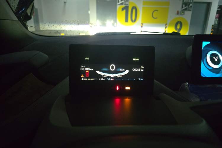 Used BMW i3 2014 Extended-Range Model Instrument Cluster