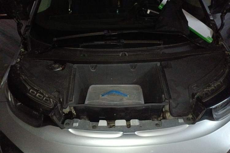 Used BMW i3 2014 Luxury Model Engine Bay