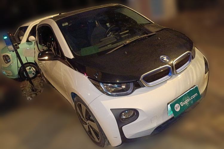 Used BMW i3 2014 Luxury Model Front Right 45 Deg