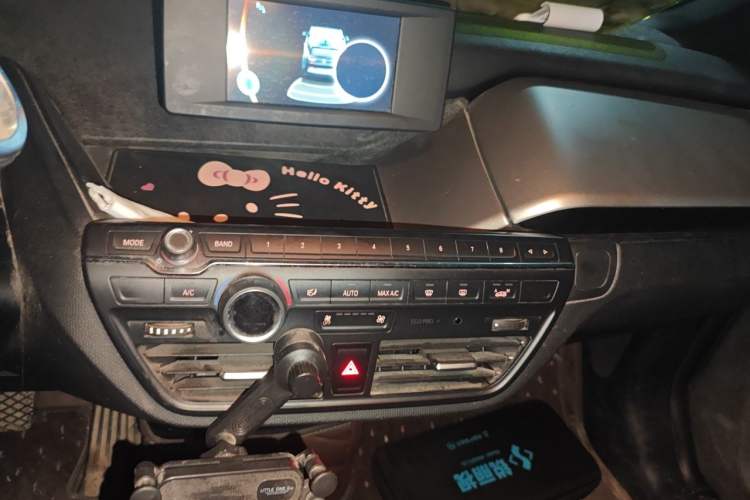 Used BMW i3 2015 Fashion Model Audio And AC Panel