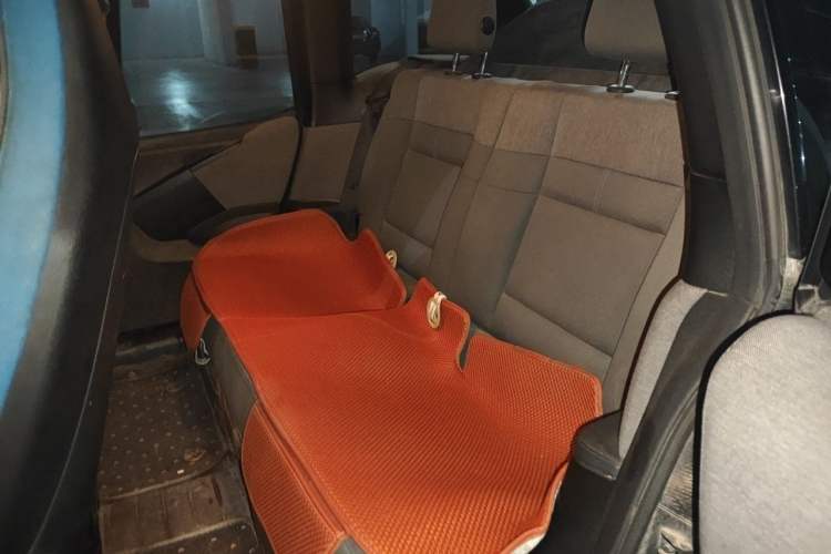 Used BMW i3 2015 Fashion Model Left Rear Seat