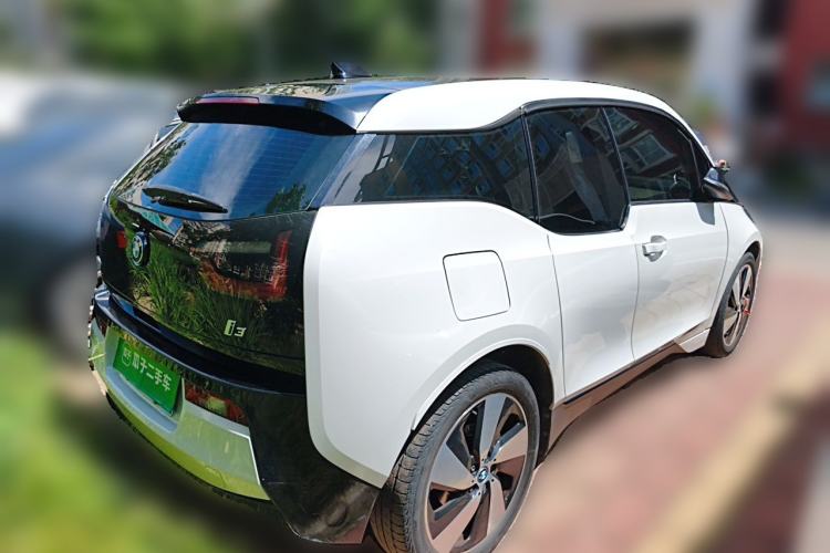 Used BMW i3 2015 Fashion Model Rear Right 45 Deg