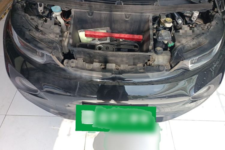 Used BMW i3 2016 Upgraded Fashionable Version Engine Bay