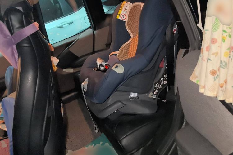 Used BMW i3 2016 Upgraded Fashionable Version Left Rear Seat