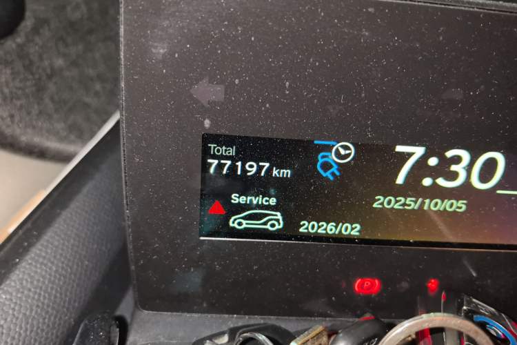 Used BMW i3 2016 Upgraded Fashionable Version Odometer Close Up