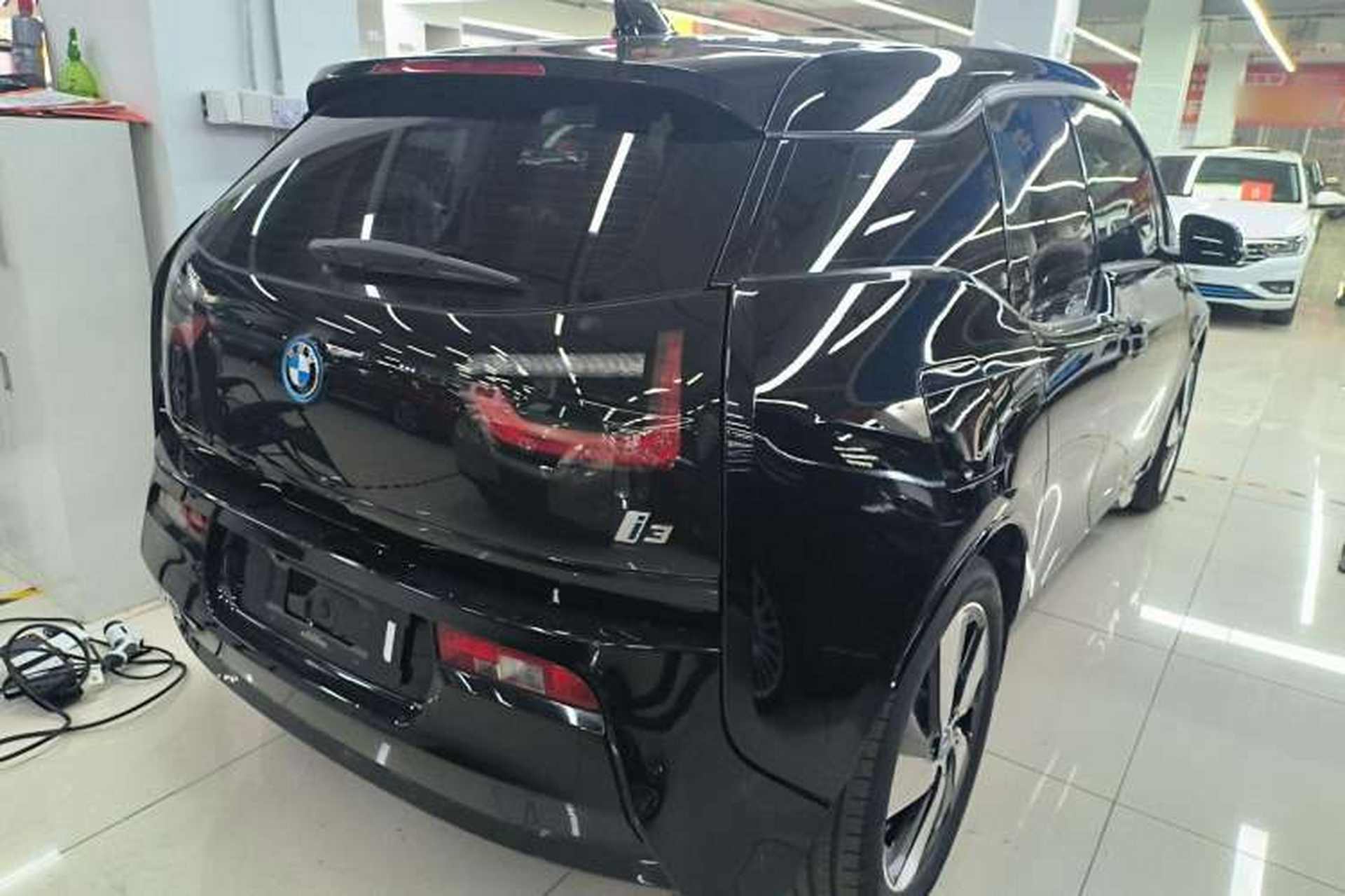 Used BMW i3 2016 Upgraded Deluxe Edition Rear Right 45 Deg