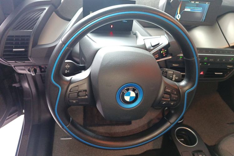 Used BMW i3 2016 Upgraded Fashionable Version Steering Wheel