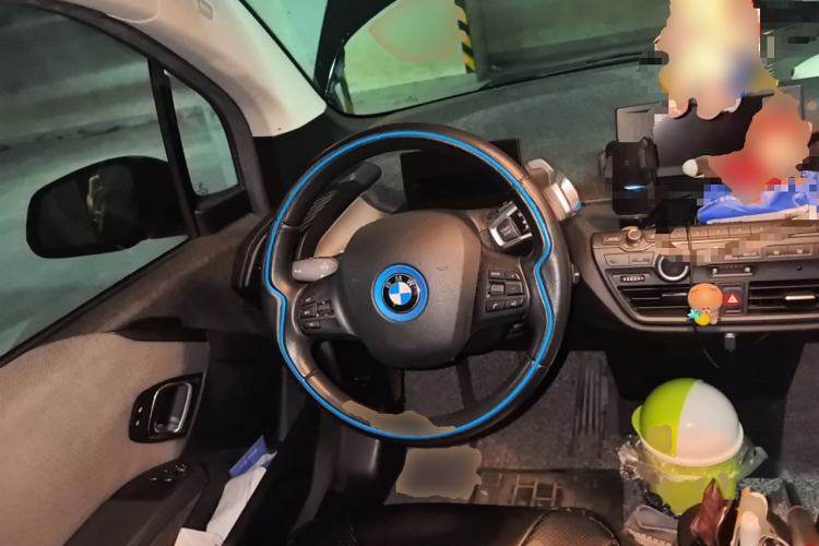 Used BMW i3 2016 Upgraded Fashionable Version Steering Wheel