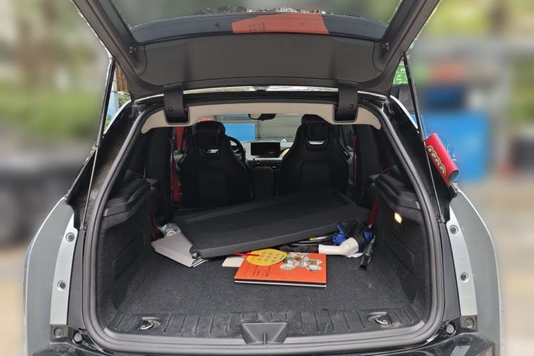 Used BMW i3 2016 Upgraded Deluxe Edition Trunk