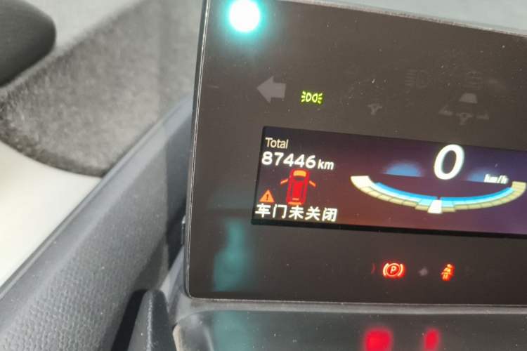 Used BMW i3 2016 Upgraded Deluxe Edition Odometer Close Up
