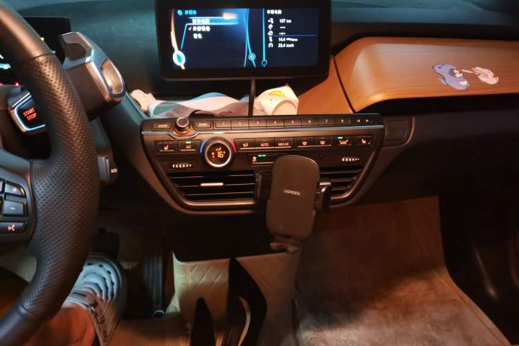 Used BMW i3 2016 Upgraded Deluxe Edition Audio And AC Panel