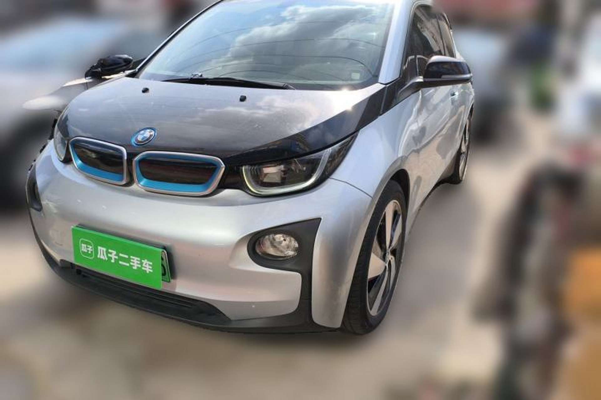 Used BMW i3 2016 Upgraded Deluxe Edition Front Left 45 Deg