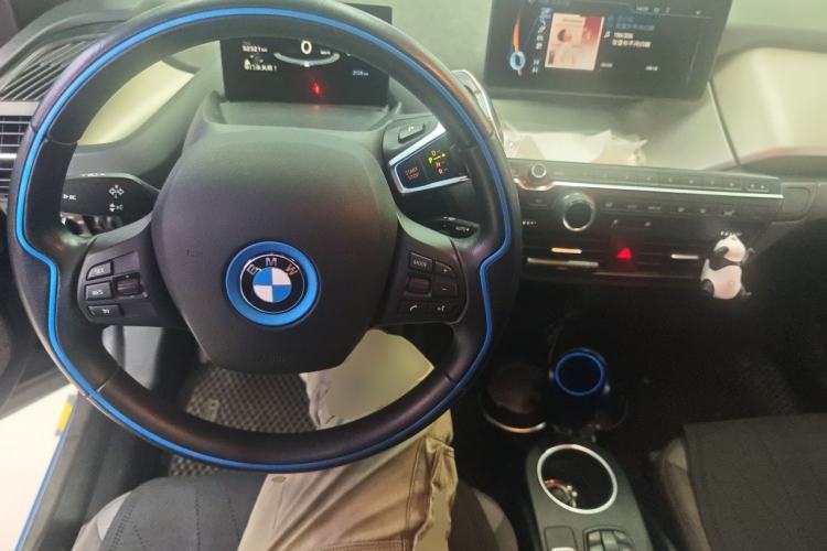 Used BMW i3 2016 Upgraded Fashionable Version Steering Wheel