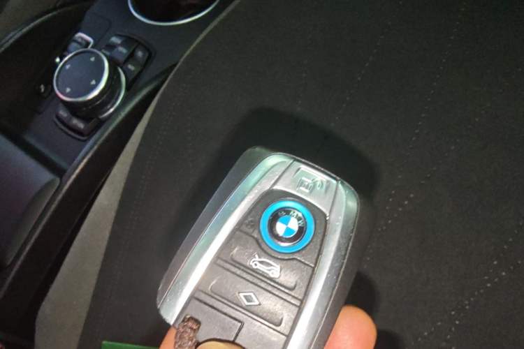 Used BMW i3 2016 Upgraded Fashionable Version Vehicle Key