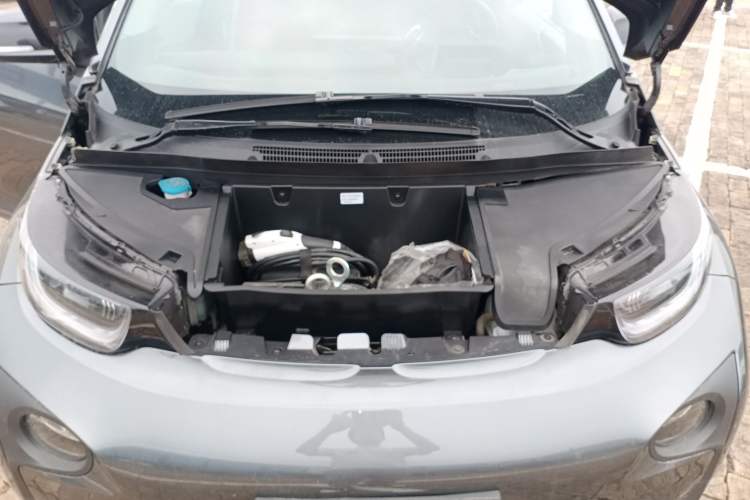 Used BMW i3 2016 Upgraded Deluxe Edition Engine Bay