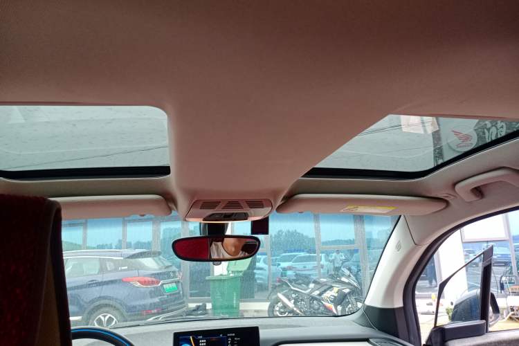 Used BMW i3 2016 Upgraded Deluxe Edition Headliner