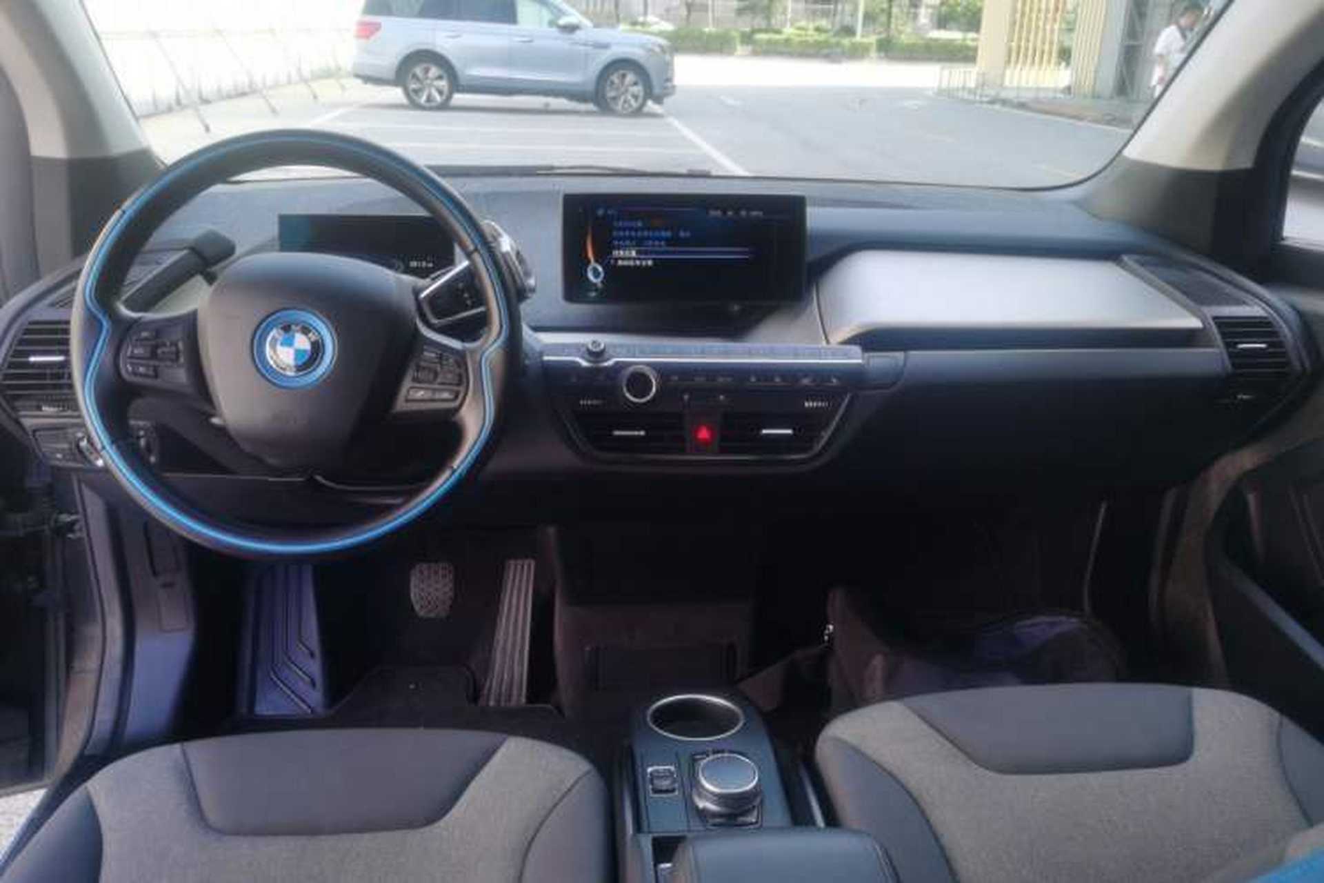 Used BMW i3 2016 Upgraded Deluxe Edition Interior 1