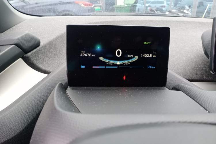 Used BMW i3 2016 Upgraded Deluxe Edition Odometer Close Up