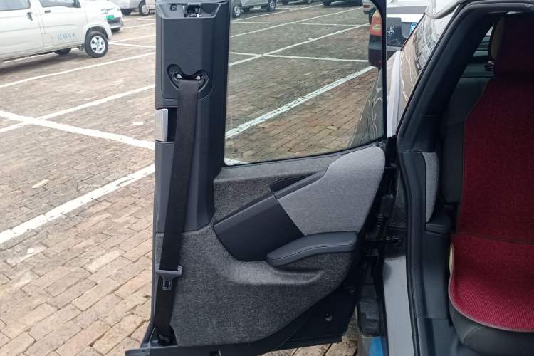 Used BMW i3 2016 Upgraded Deluxe Edition Right Rear Door Interior